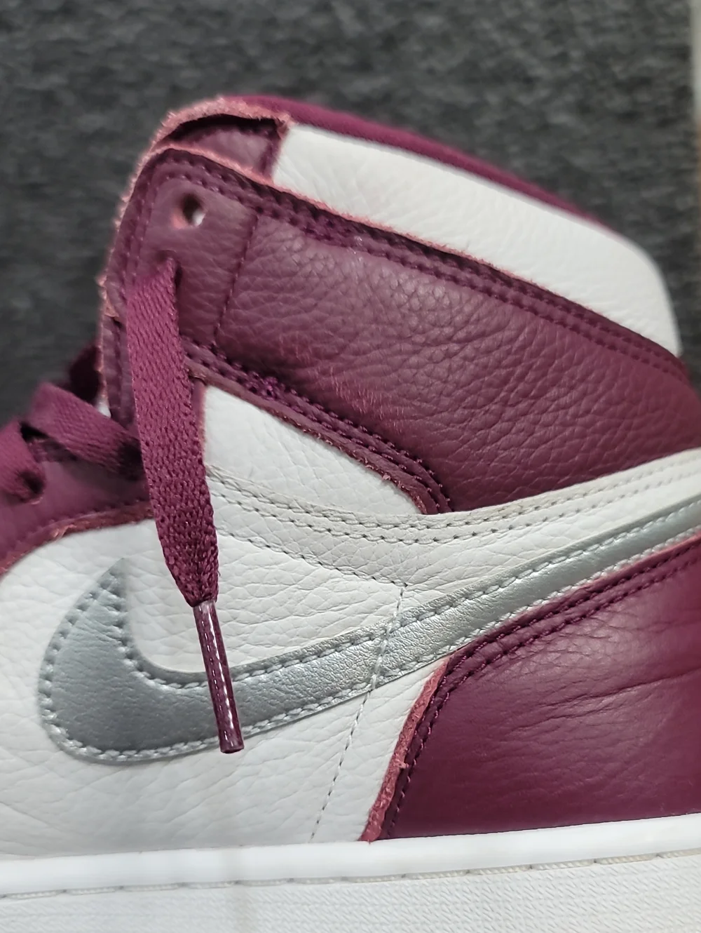 Nike Air Jordan 1 Retro High OG Premium 